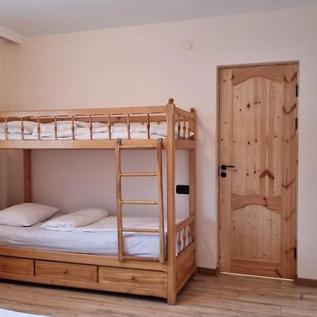 Villa Sunshine , Apartment With 4 Bedrooms,Whole Apartment, Апартмент Целиком 迪利然 外观 照片