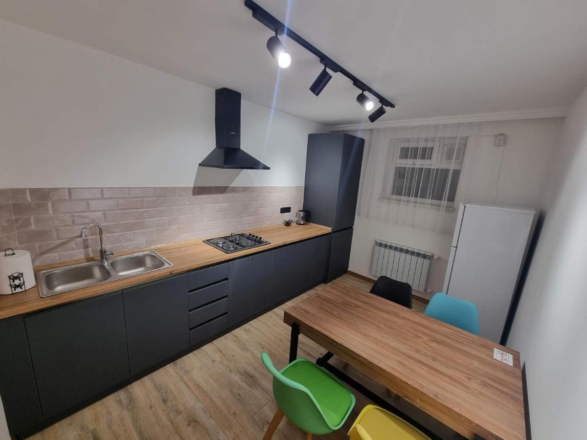 Villa Sunshine , Apartment With 4 Bedrooms,Whole Apartment, Апартмент Целиком 迪利然 外观 照片
