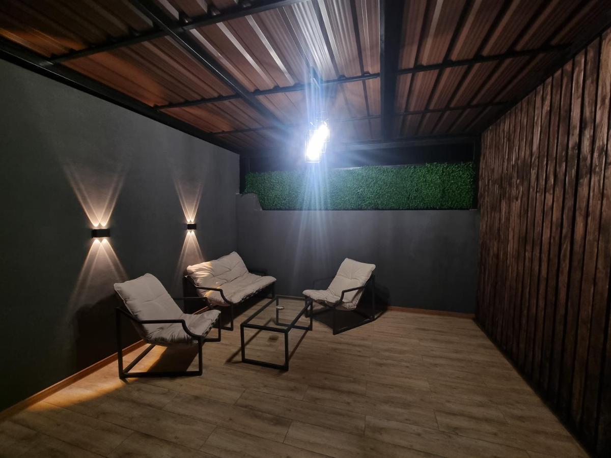 Villa Sunshine , Apartment With 4 Bedrooms,Whole Apartment, Апартмент Целиком 迪利然 外观 照片